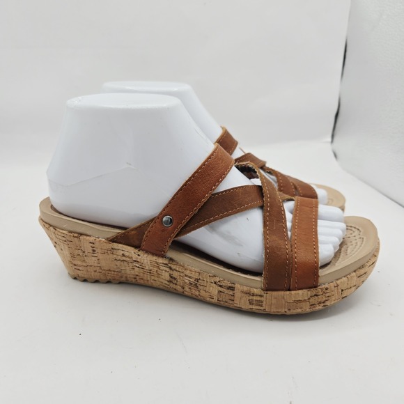 Crocs A Leigh Mini Wedge Strappy Brown Leather Sandal Shoes Women's Size 7 - Picture 1 of 9